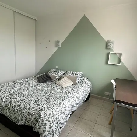 빌라 Flavie- Luxueuse - Confort Jardin Barcecue Borne Recharge Electrique 10min Plage- Famille-piscine-top Pros Services Conciergerie *